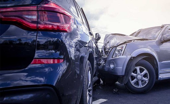 Unraveling the Complexity –Insurance Claims and Legal Assistance After a Car Crash 